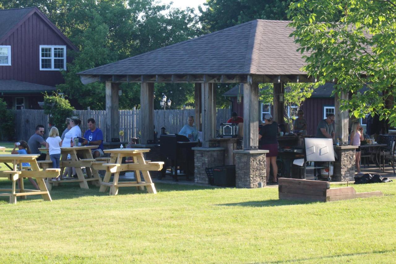East Springfield The Meadowlark Inn מראה חיצוני תמונה