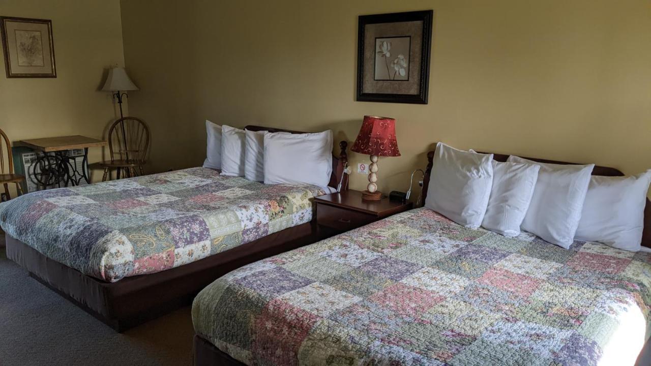 East Springfield The Meadowlark Inn מראה חיצוני תמונה